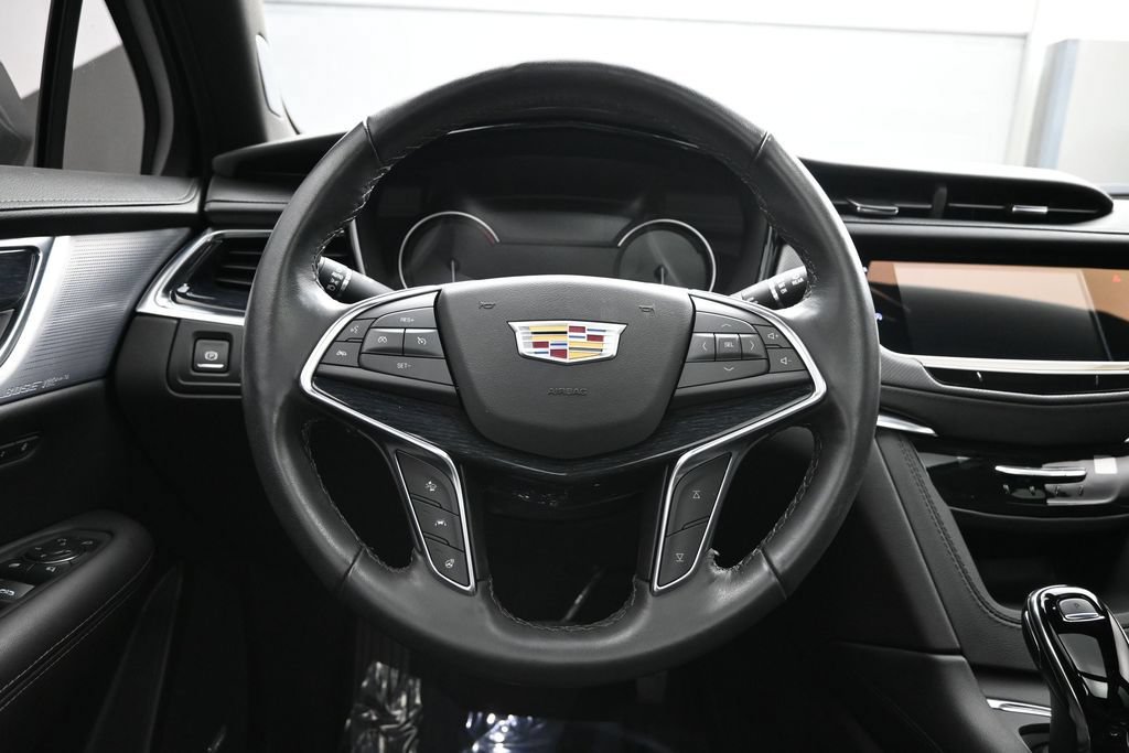 Certified 2024 Cadillac XT5 Premium Luxury AWD/4WD image 13