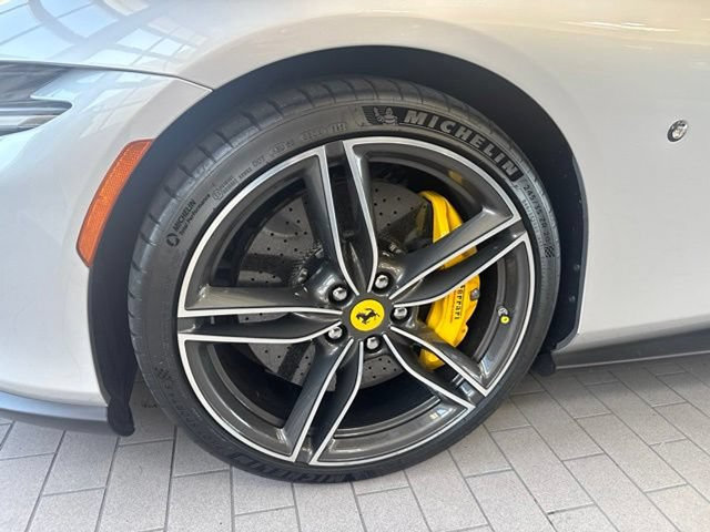 Used 2022 Ferrari Roma RWD video 2