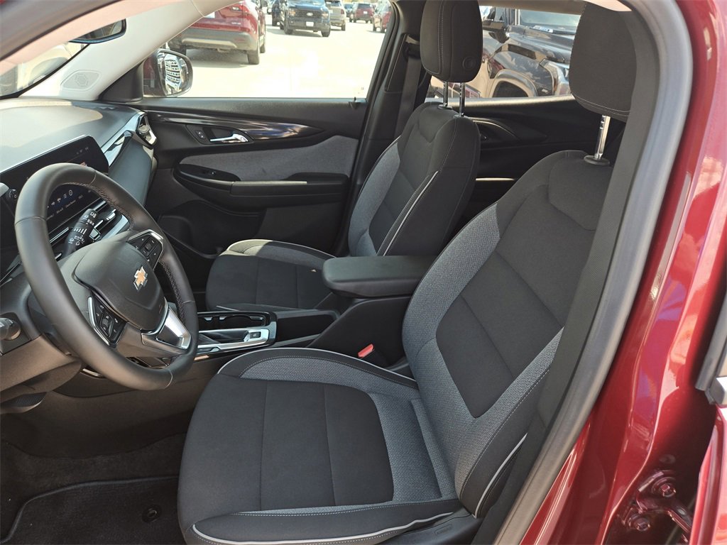 Used 2024 Chevrolet TrailBlazer LT w/ Convenience Package image 25