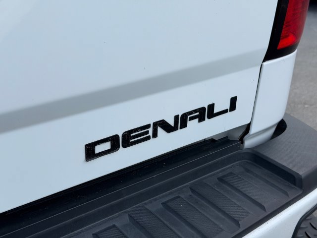Used 2016 GMC Sierra 3500 Denali w/ Duramax Plus Package AWD/4WD image 13