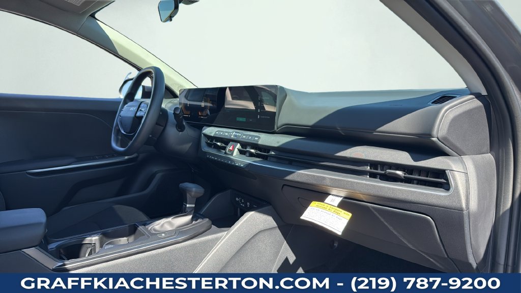 New 2026 Kia K4 FWD image 36
