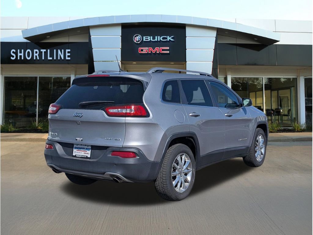 Used 2014 Jeep Cherokee Limited w/ Luxury Group AWD/4WD image 3
