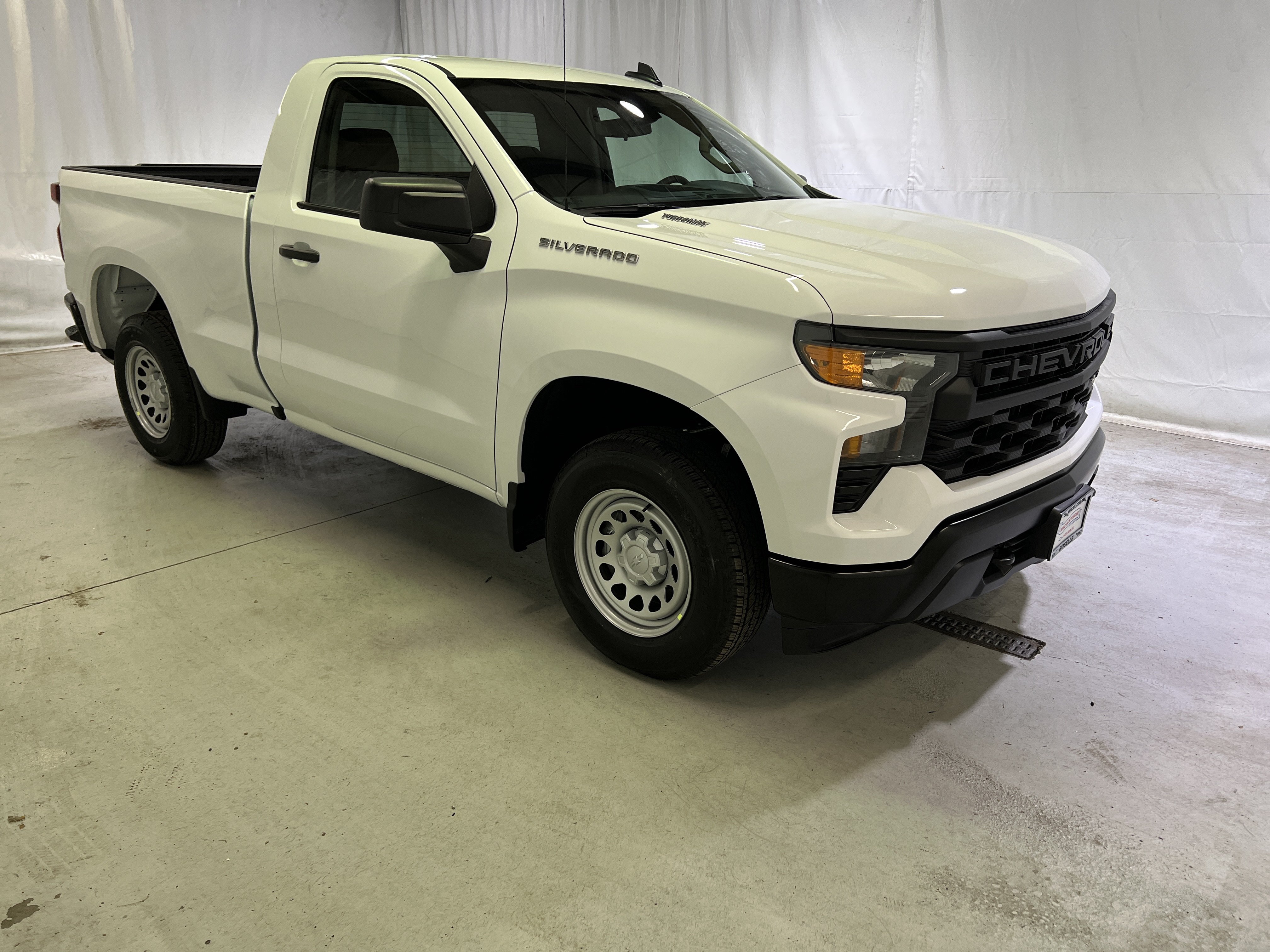 Certified 2026 Chevrolet Silverado 1500 W/T w/ WT Convenience Package RWD image 2