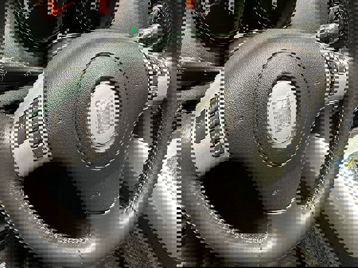 Used 2009 Saturn Sky Red Line image 27