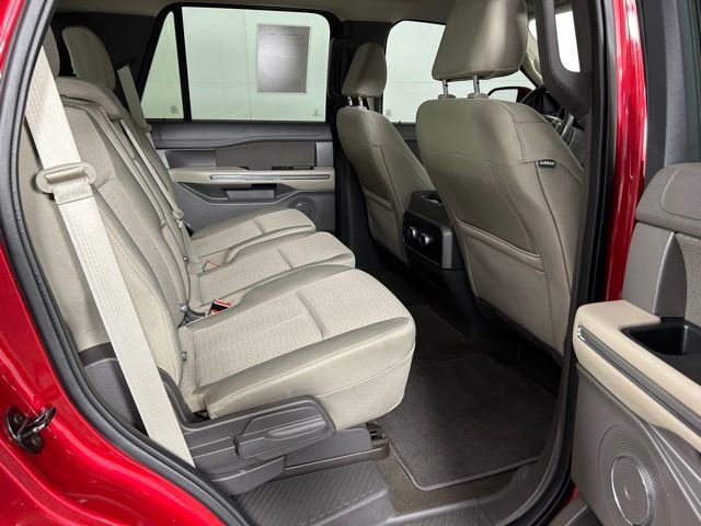 Used 2021 Ford Expedition XLT AWD/4WD image 13