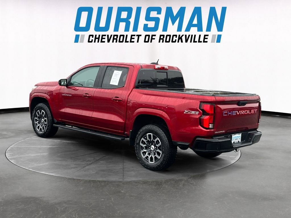 Used 2024 Chevrolet Colorado Z71 w/ Z71 Convenience Package 2 image 4