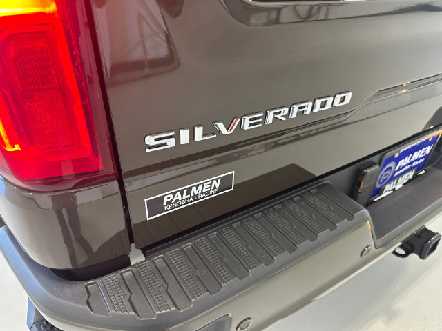 Certified 2023 Chevrolet Silverado 1500 High Country AWD/4WD image 34