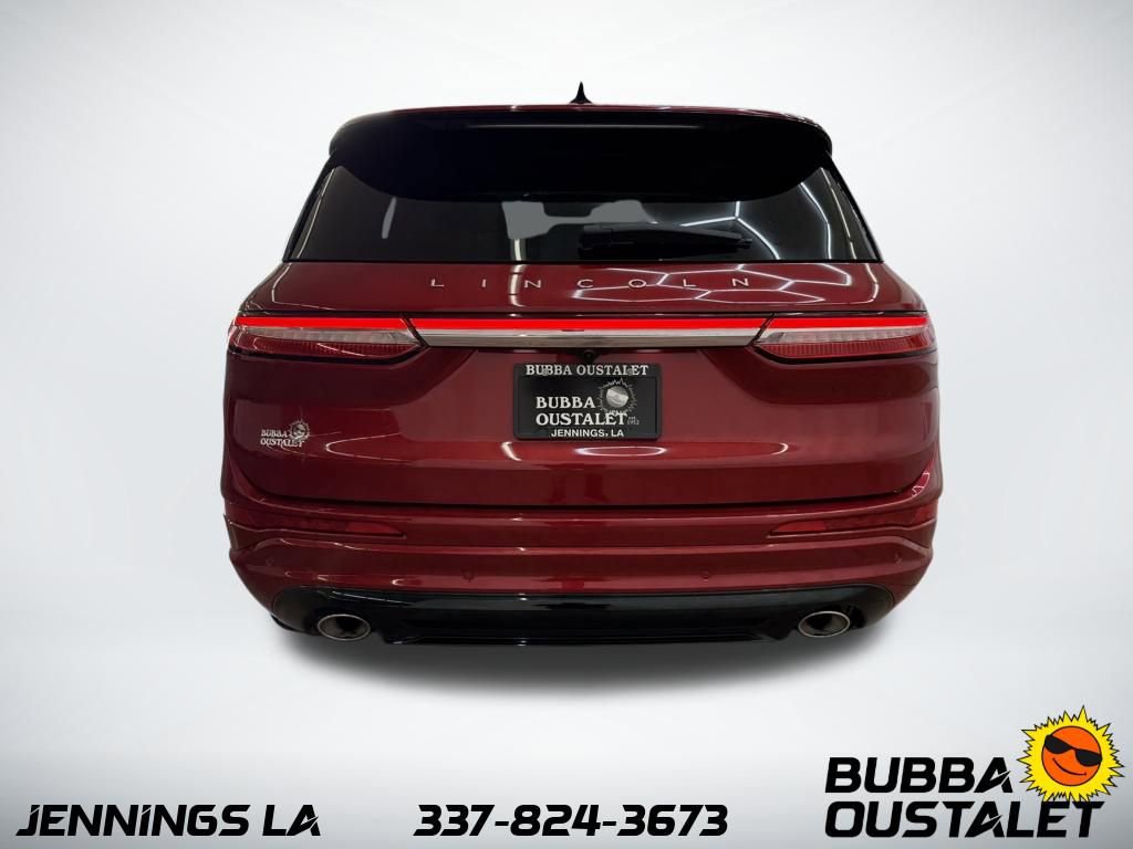 Used 2025 Lincoln Corsair AWD w/ Equipment Group 101A image 4