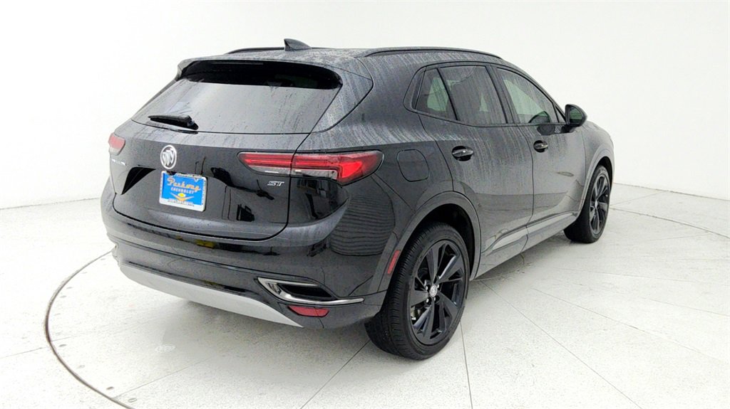 Used 2023 Buick Envision Essence w/ Sport Touring Package image 6