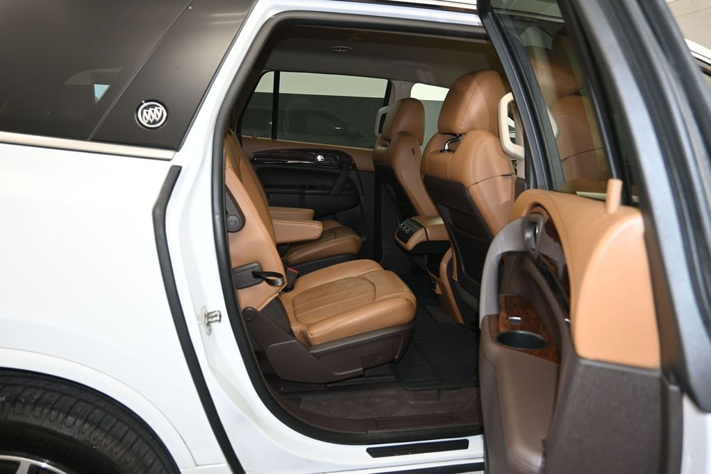 Used 2016 Buick Enclave Leather FWD image 25