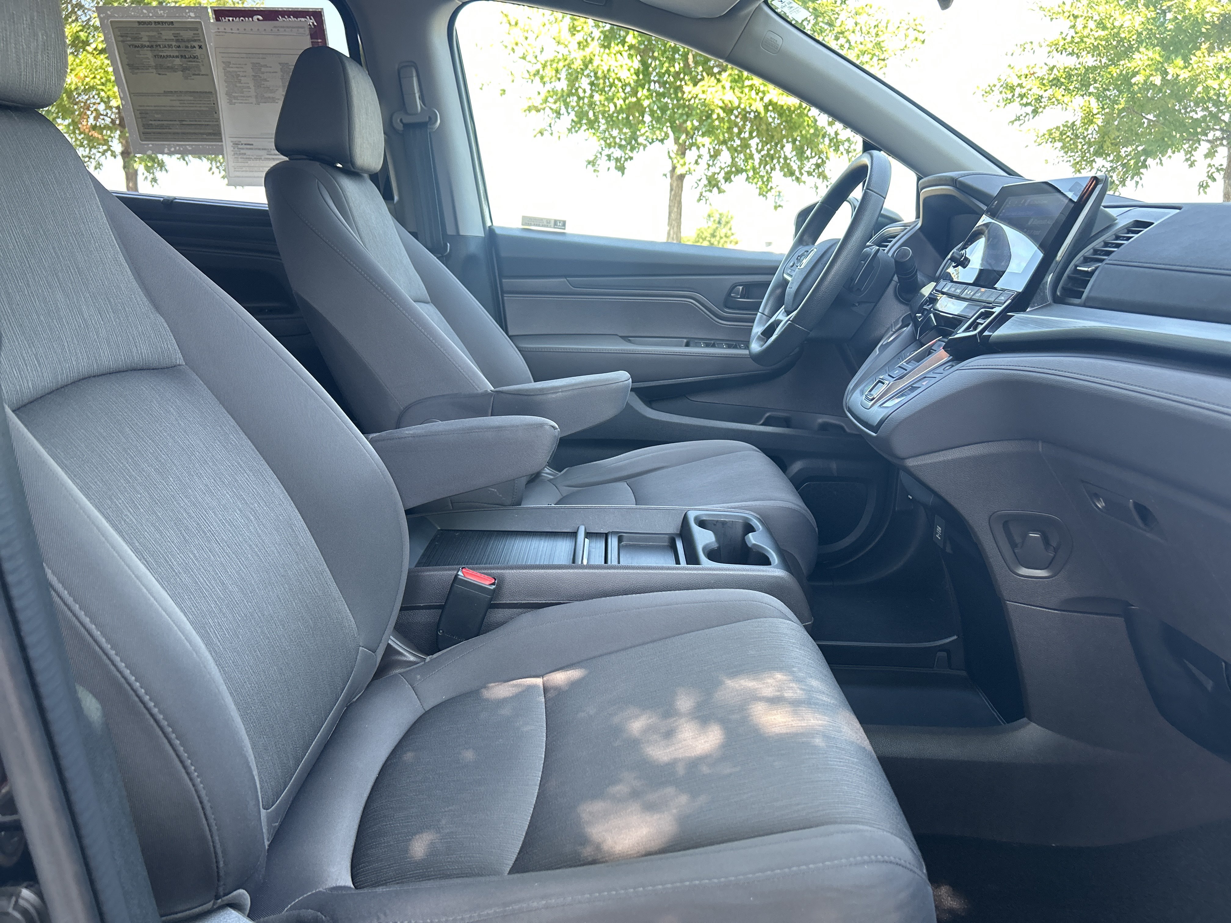 Used 2018 Honda Odyssey EX image 31