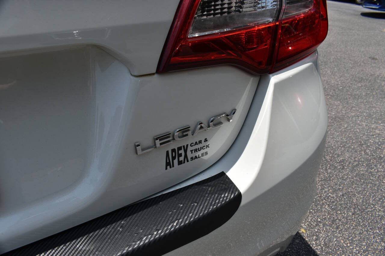 Used 2016 Subaru Legacy 2.5i Premium AWD/4WD image 33