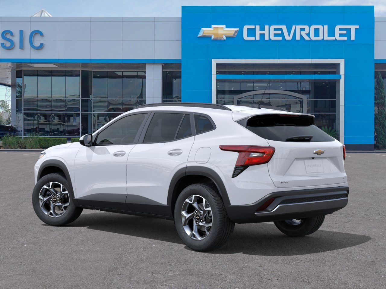 New 2026 Chevrolet Trax LT w/ LT Convenience Package FWD image 3