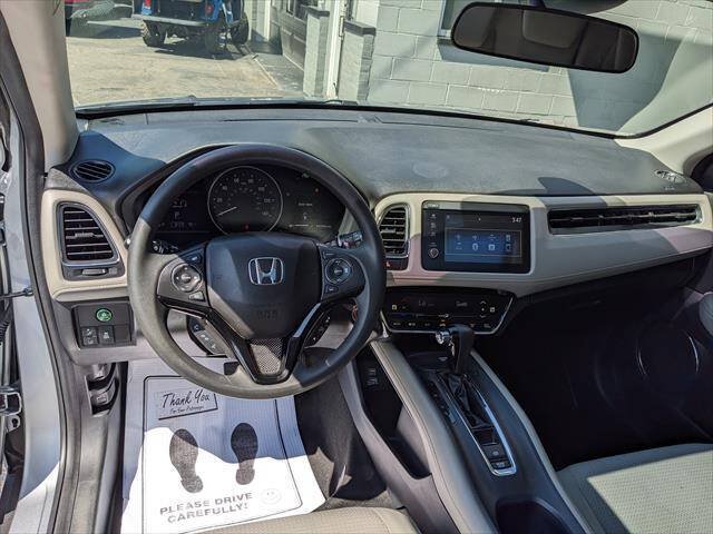 Used 2022 Honda HR-V EX image 14