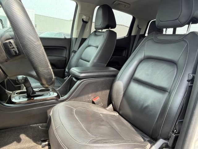 Used 2016 GMC Canyon SLT w/ Driver Alert Package RWD image 16