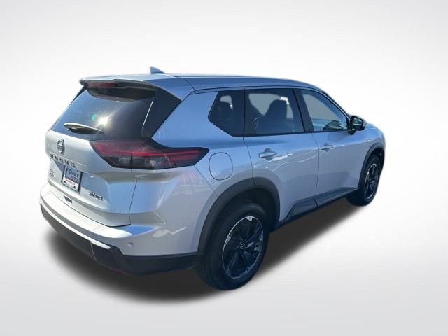 Used 2024 Nissan Rogue SV image 6