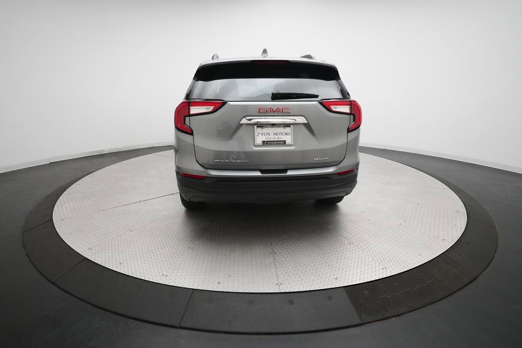 Used 2024 GMC Terrain SLE w/ Driver Convenience Package image 25