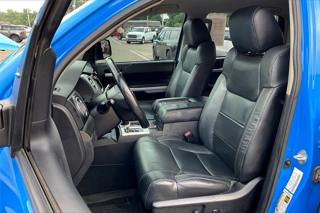 Used 2021 Toyota Tundra SR5 w/ SR5 Leather Package image 25