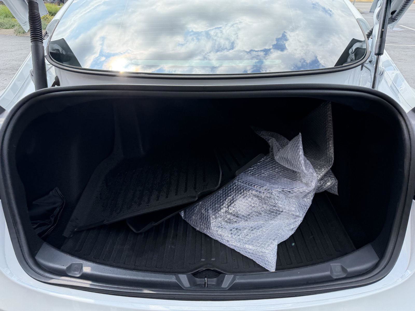Used 2023 Tesla Model 3 Standard Range RWD image 16