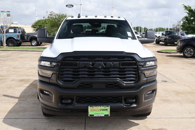 New 2026 RAM 3500 Tradesman RWD video 2