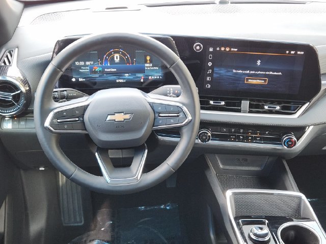 Used 2026 Chevrolet Equinox LT FWD image 29