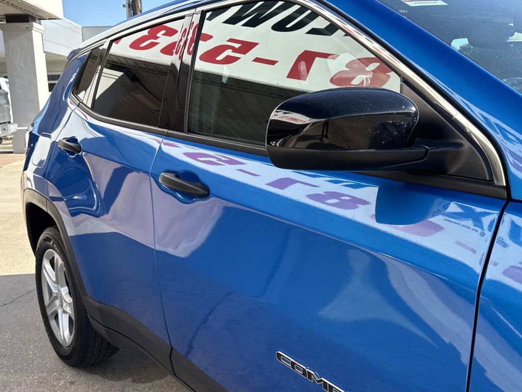 Used 2024 Jeep Compass Sport image 16