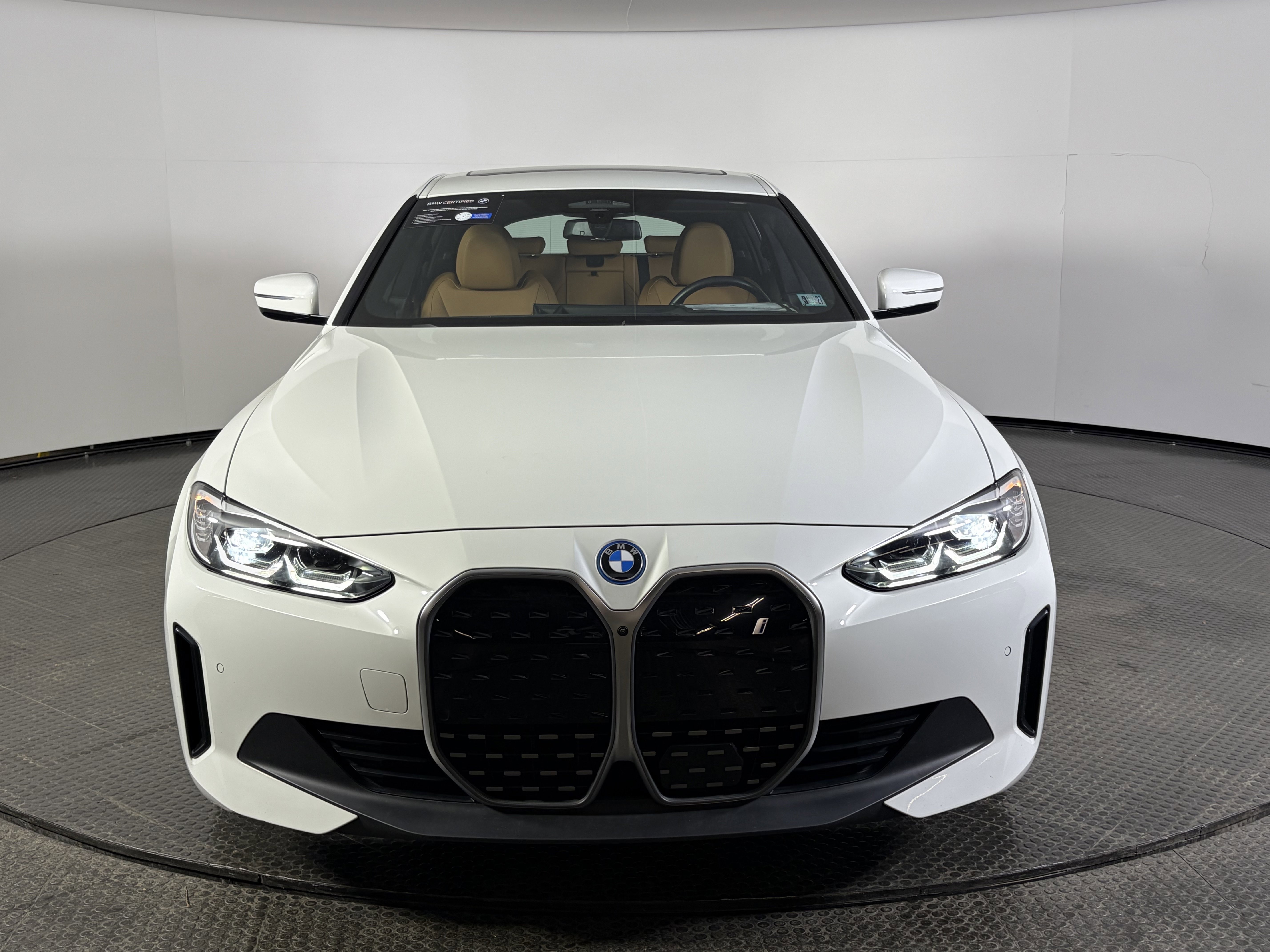 Certified 2023 BMW i4 eDrive35 image 2