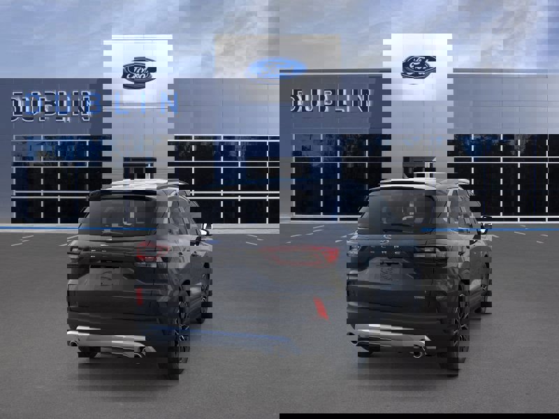 New 2025 Ford Escape SE image 40