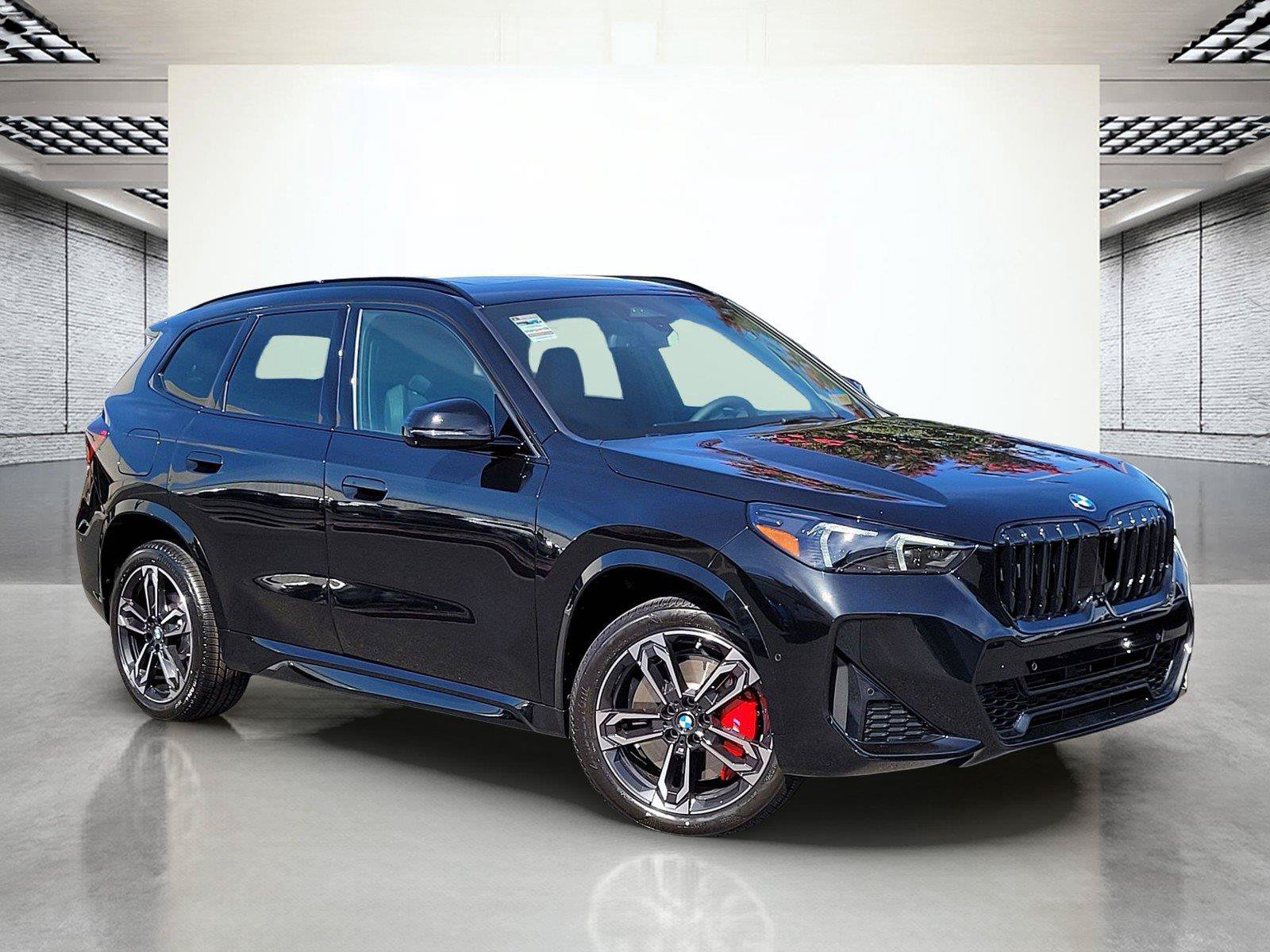 New 2027 BMW X1 xDrive28i w/ Technology Package AWD/4WD image 2