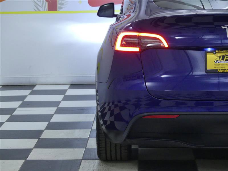 Used 2021 Tesla Model Y Long Range image 29