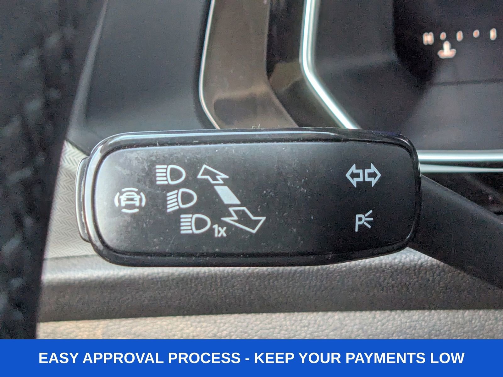 Used 2024 Volkswagen Jetta S image 37