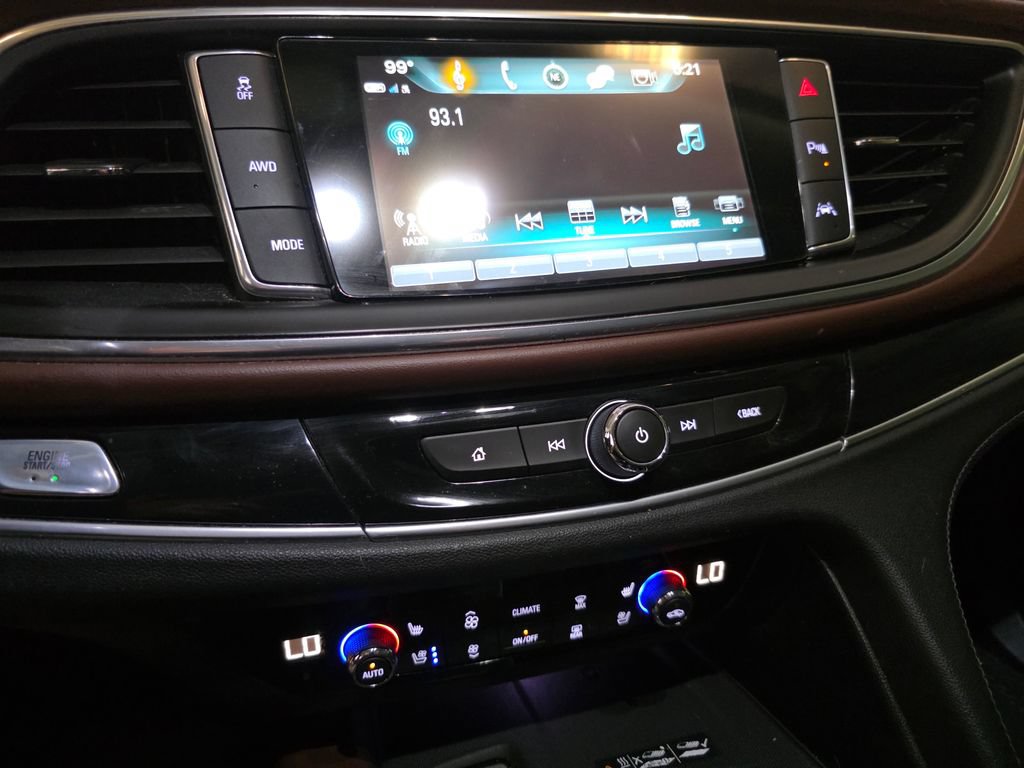Used 2019 Buick Enclave Avenir w/ Avenir Technology Package AWD/4WD image 30