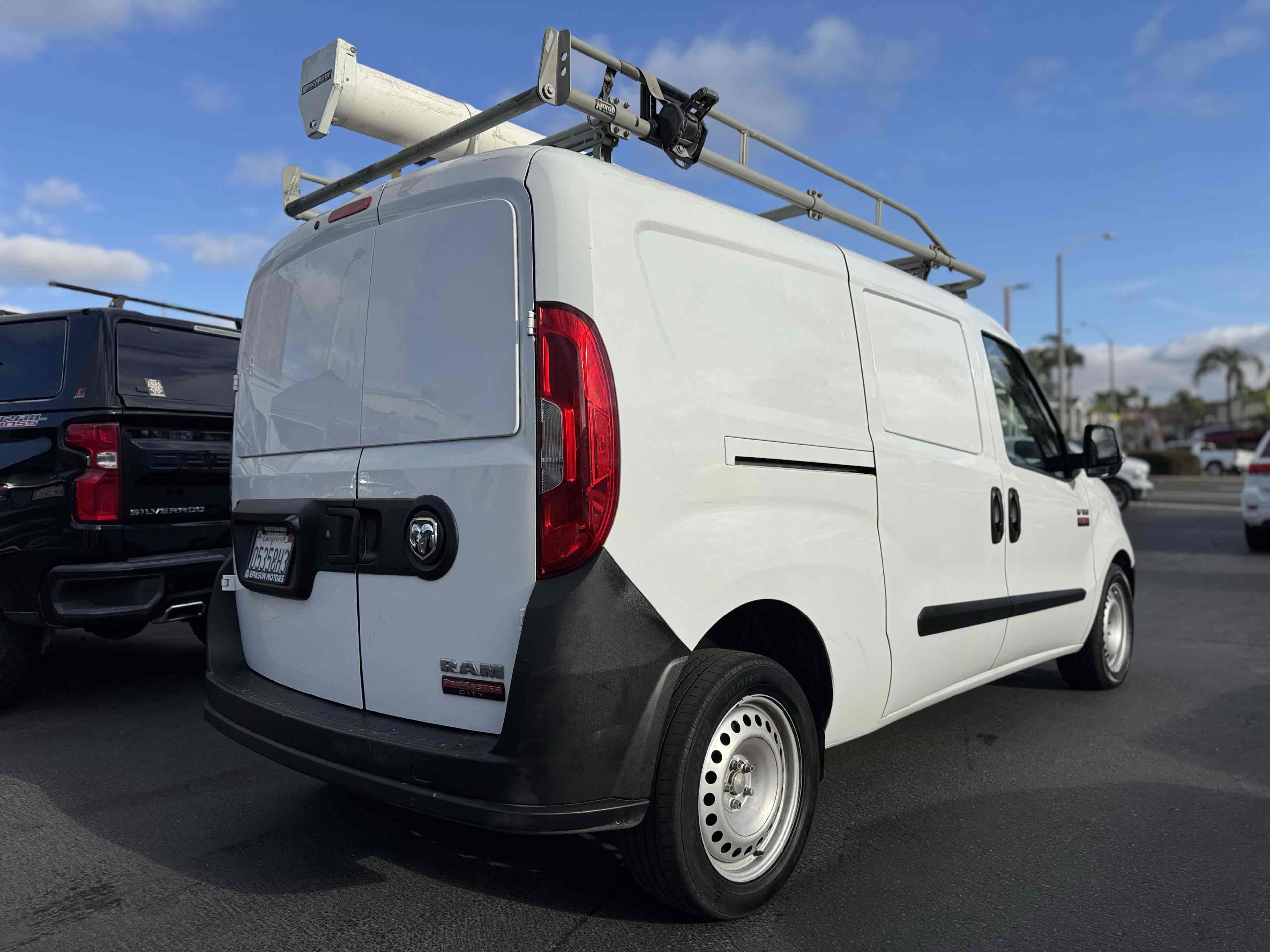 Used 2021 RAM ProMaster City Tradesman image 5