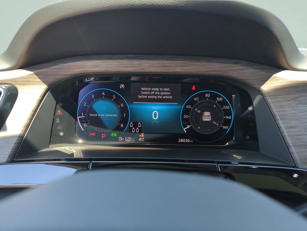 Used 2024 Volkswagen Atlas SEL Premium R-Line image 46