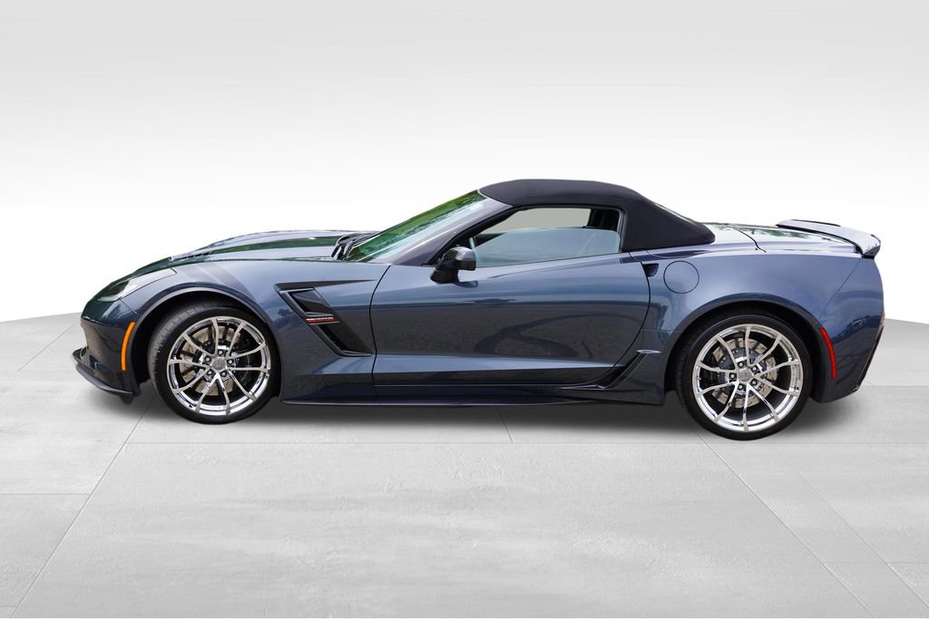 Used 2019 Chevrolet Corvette Grand Sport RWD image 11