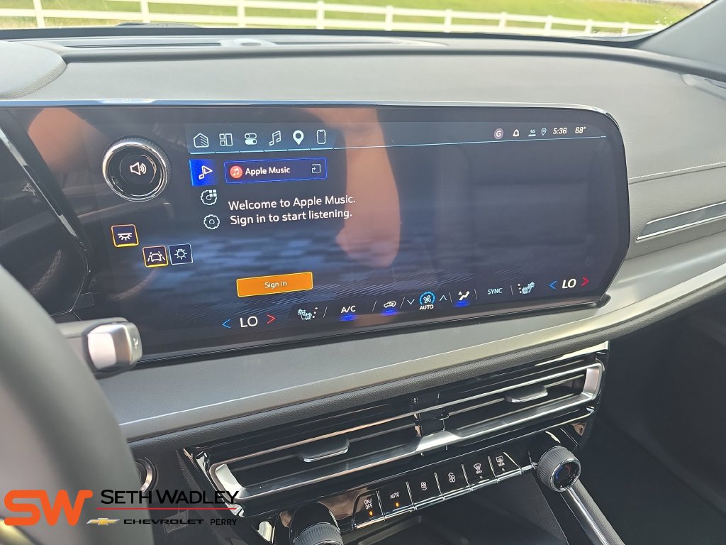 New 2027 Chevrolet Traverse LT w/ Driver Confidence Package FWD image 22