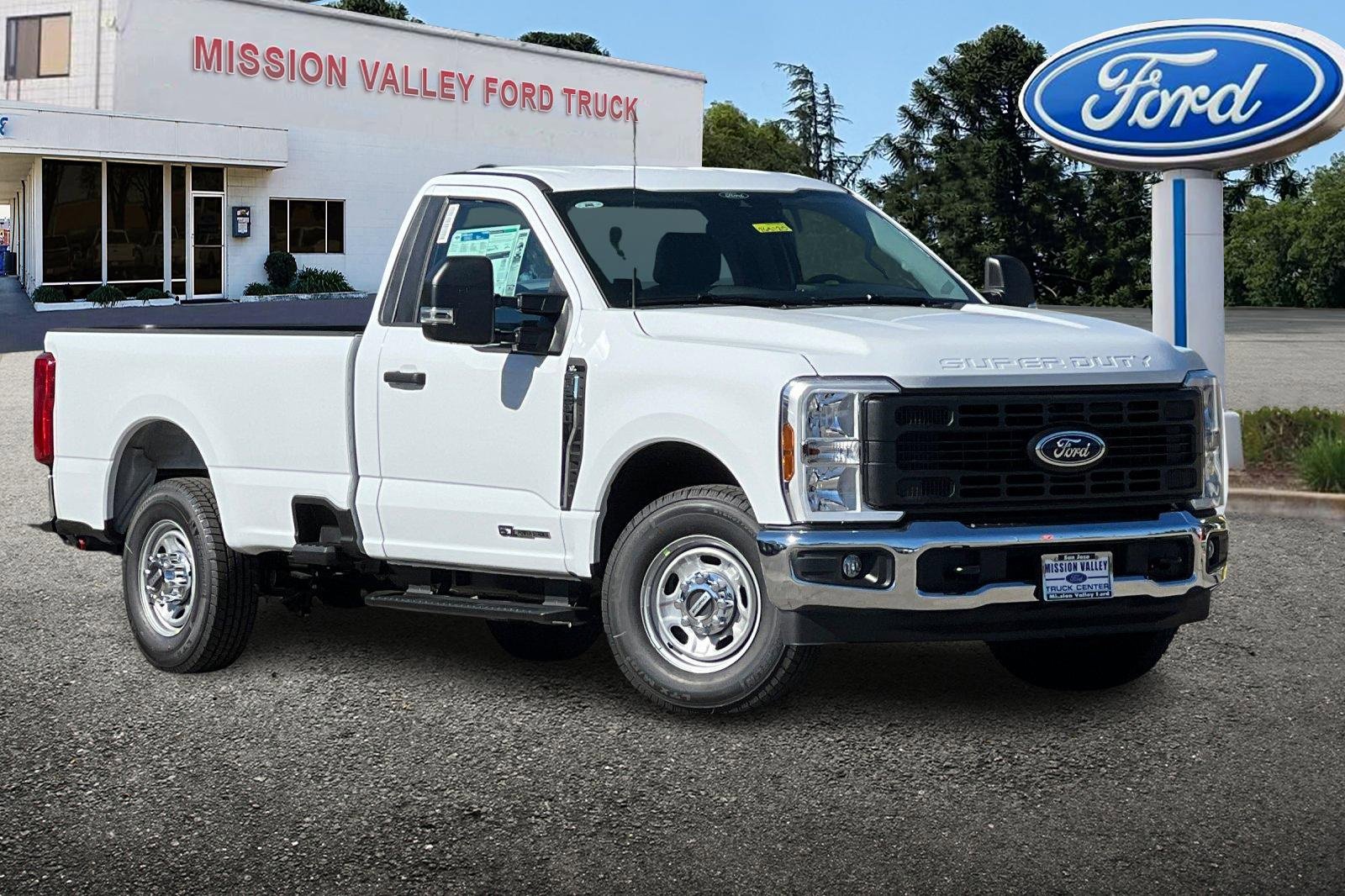 New 2026 Ford F250 XL image 2