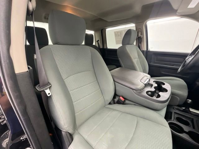 Used 2015 RAM 2500 Tradesman w/ Chrome Appearance Group AWD/4WD image 11
