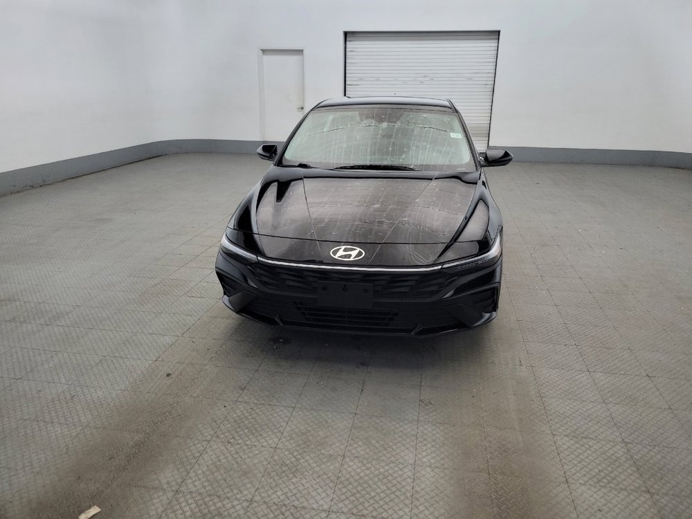 Used 2024 Hyundai Elantra SEL FWD image 15