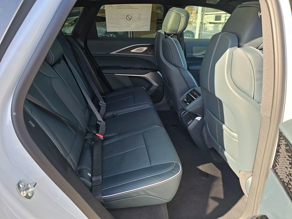 New 2026 Cadillac Lyriq Signature Sport w/ Nappa Leather Package image 12