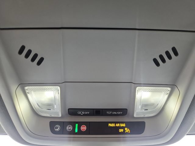 Used 2025 Chevrolet Blazer LT FWD image 29