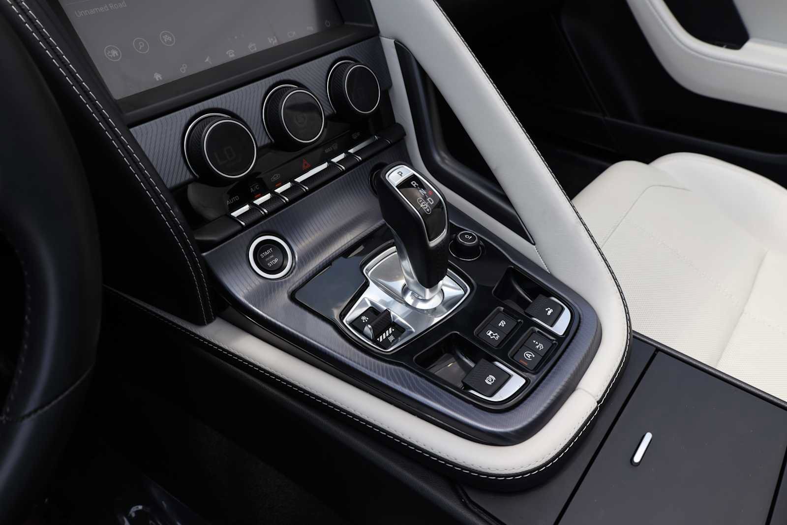 Used 2021 Jaguar F-TYPE Convertible RWD image 23