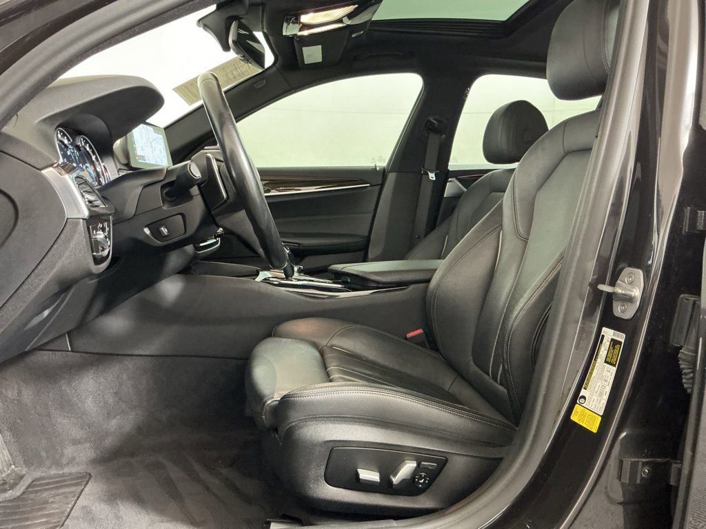 Used 2017 BMW 530i image 27