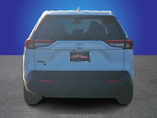 Used 2024 Toyota RAV4 LE FWD image 5