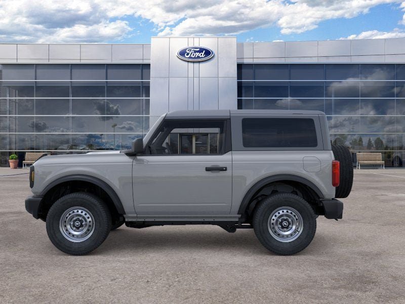 New 2026 Ford Bronco 2-Door AWD/4WD image 3