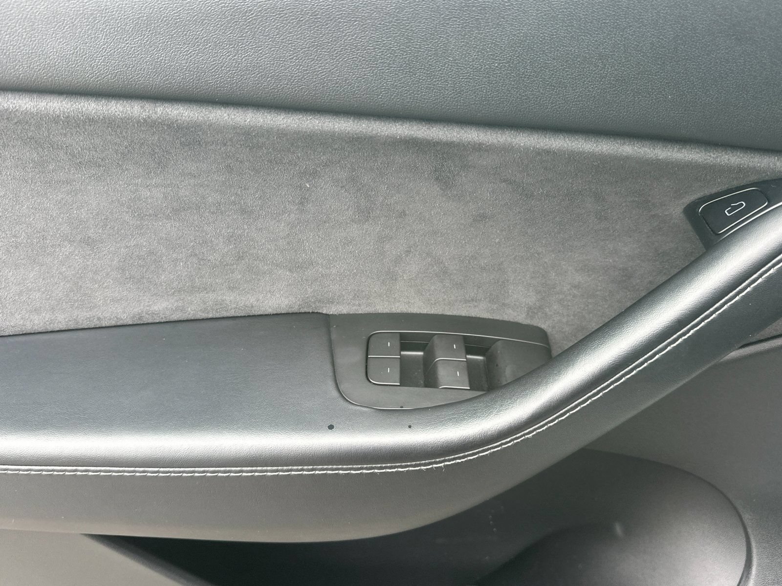 Used 2021 Tesla Model Y Performance AWD/4WD image 11