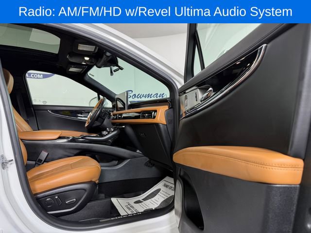 Used 2022 Lincoln Nautilus Black Label w/ Class II Trailer Tow Package image 17