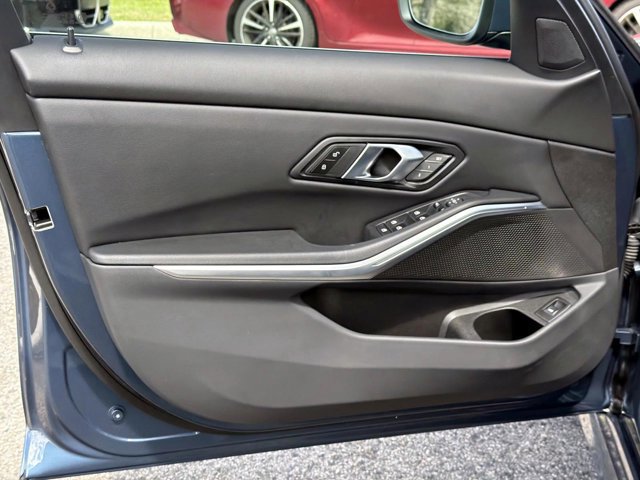 Used 2025 BMW 330i 330i image 15
