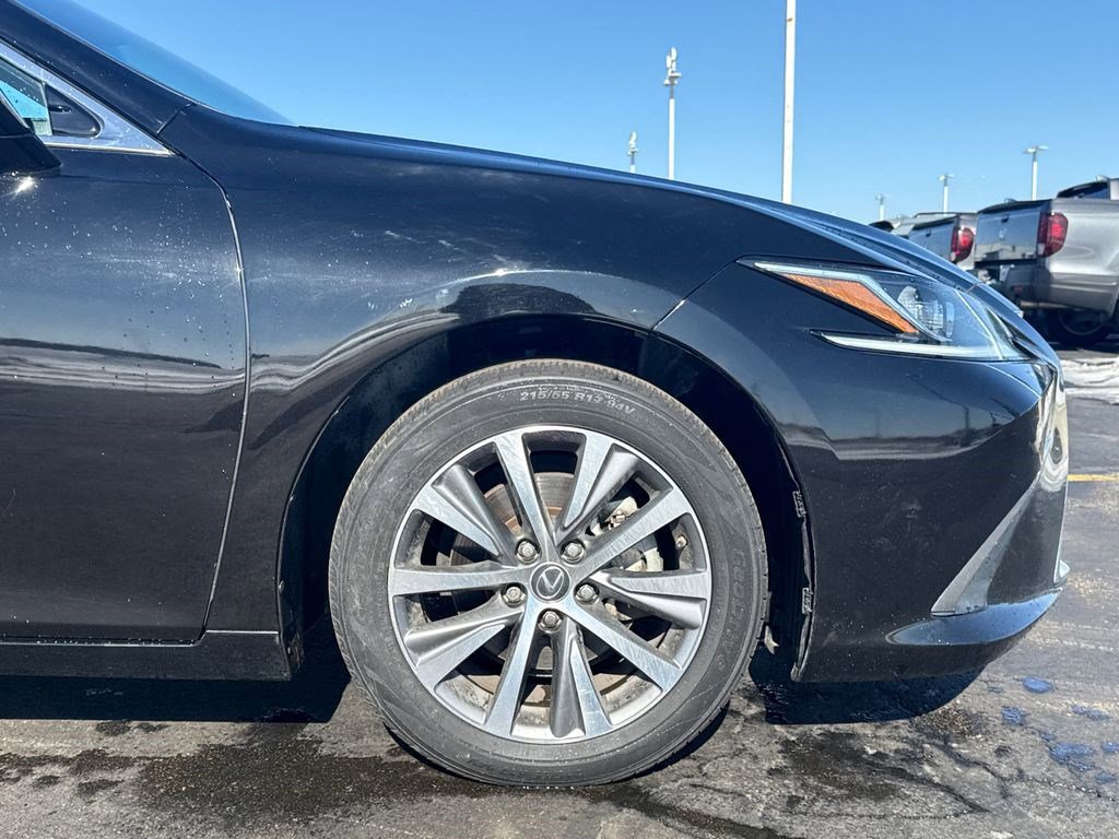Used 2019 Lexus ES 350 w/ Accessory Package 2 image 15