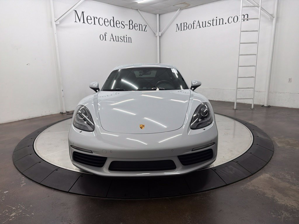 Used 2025 Porsche 718 Cayman RWD image 2
